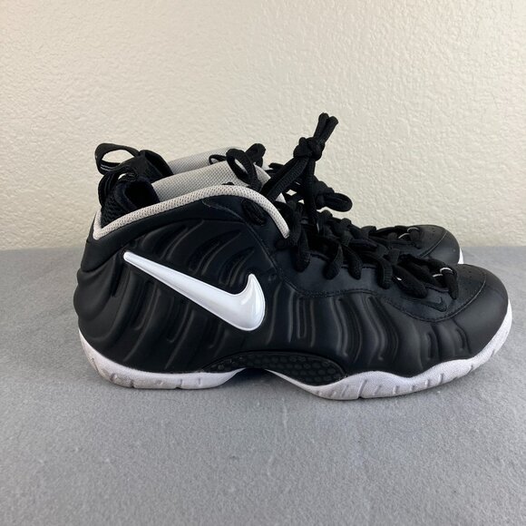 Nike Shoes Mens 10 Black White Air Foamposite Pro Dr Doom Basketball Sneakers - Picture 1 of 9